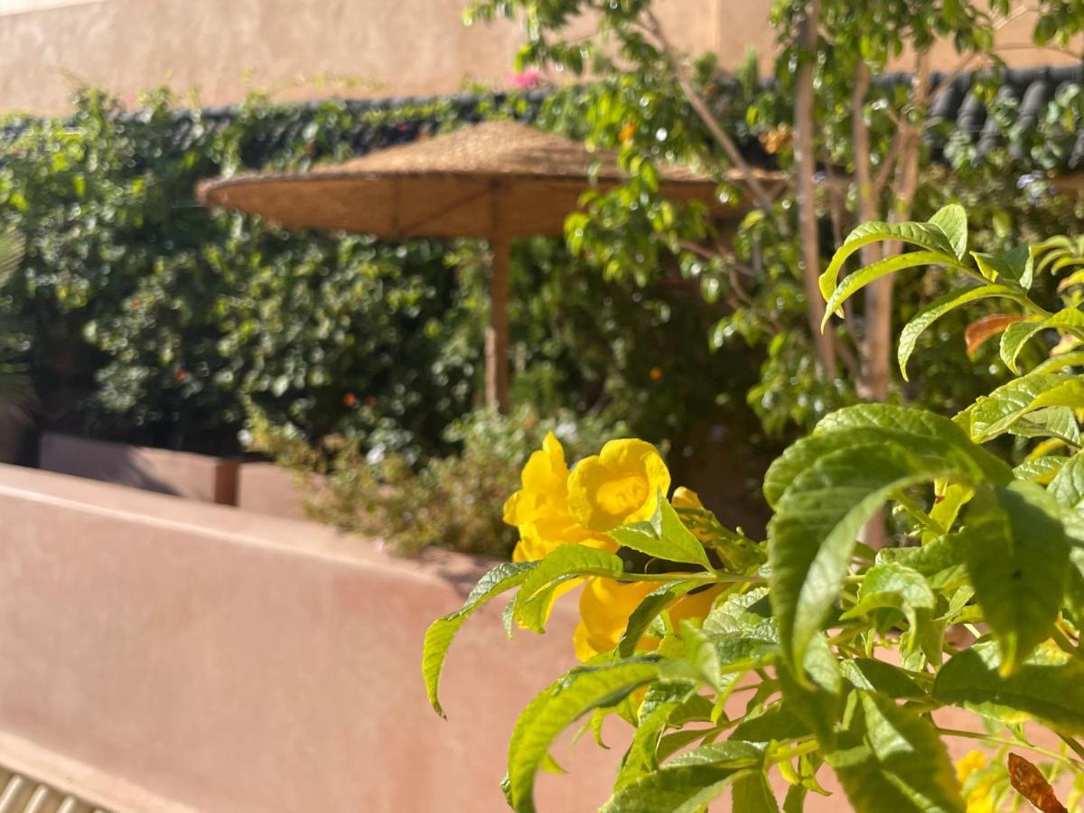 Riad Zouhour Marrakesh Bagian luar foto